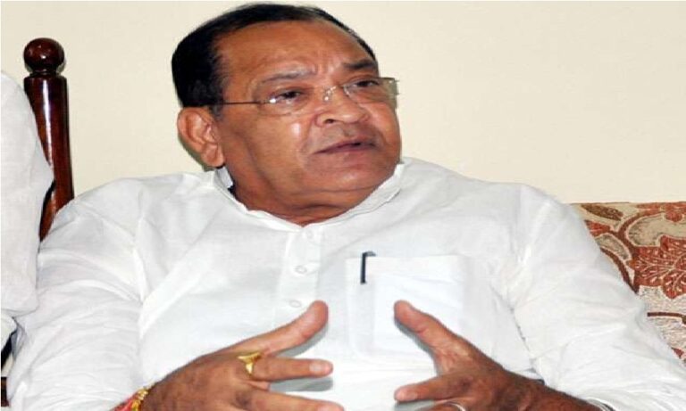 yashpal-ary.jpg
