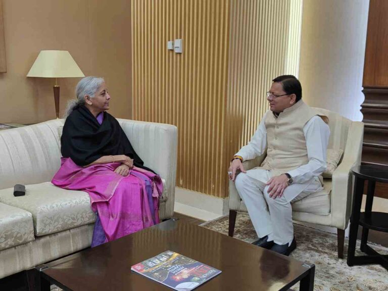 ने-वित्त-मंत्री-से-की-मुलकात-1.jpg